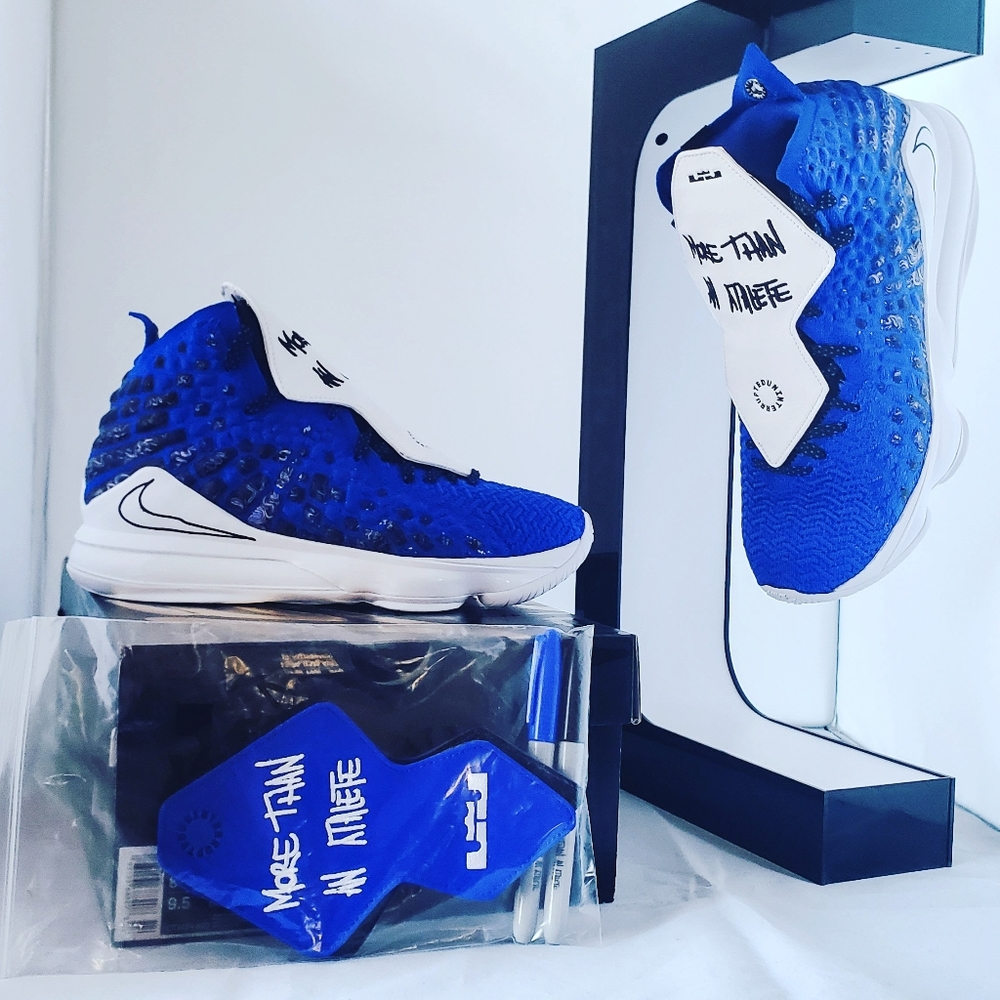 Nike Lebron 17 "More than an athlete"